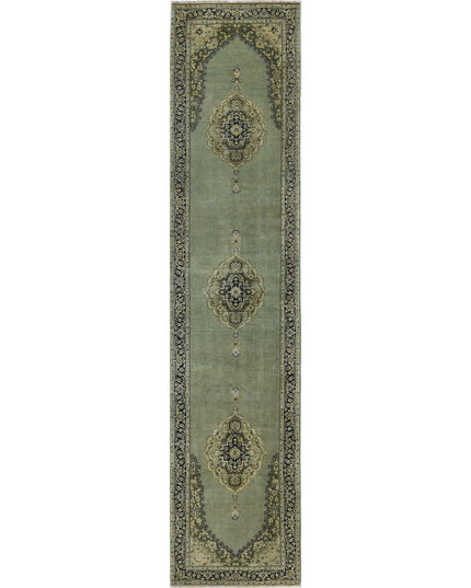 Ziegler 2' 7" X 11' 9" Hand Knotted Wool Rug 2' 7" X 11' 9" (79 X 358) / Green / Wool