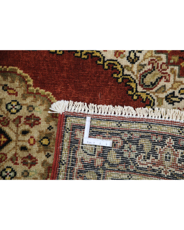 Ziegler 1' 11" X 3' 0" Hand Knotted Wool Rug 1' 11" X 3' 0" (59 X 91) / Red / Wool