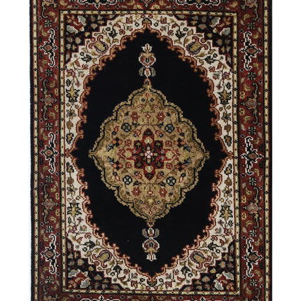 Ziegler 1' 11" X 2' 10" Hand Knotted Wool Rug 1' 11" X 2' 10" (59 X 86) / Black / Wool