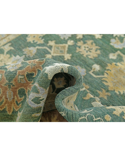 Ziegler 5' 5" X 8' 1" Hand Knotted Wool Rug 5' 5" X 8' 1" (165 X 246) / Green / Wool
