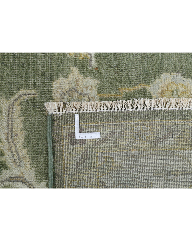 Ziegler 7' 6" X 9' 9" Hand Knotted Wool Rug 7' 6" X 9' 9" (229 X 297) / Green / Wool