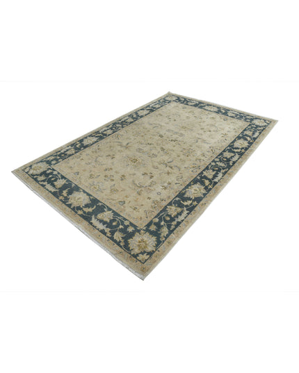 Ziegler 5' 6" X 8' 4" Hand Knotted Wool Rug 5' 6" X 8' 4" (168 X 254) / Ivory / Wool