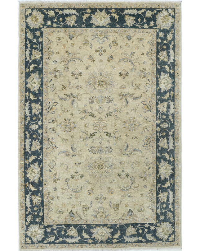Ziegler 5' 6" X 8' 4" Hand Knotted Wool Rug 5' 6" X 8' 4" (168 X 254) / Ivory / Wool