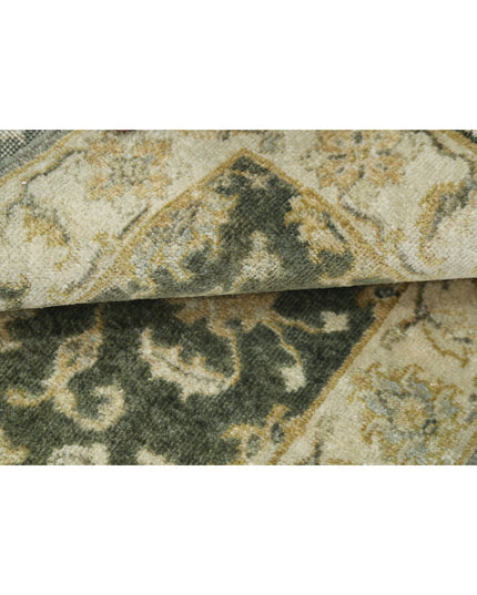 Ziegler 2' 0" X 2' 10" Hand Knotted Wool Rug 2' 0" X 2' 10" (61 X 86) / Green / Wool