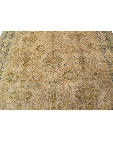 Ziegler 7' 8" X 10' 1" Hand Knotted Wool Rug 7' 8" X 10' 1" (234 X 307) / Beige / Wool