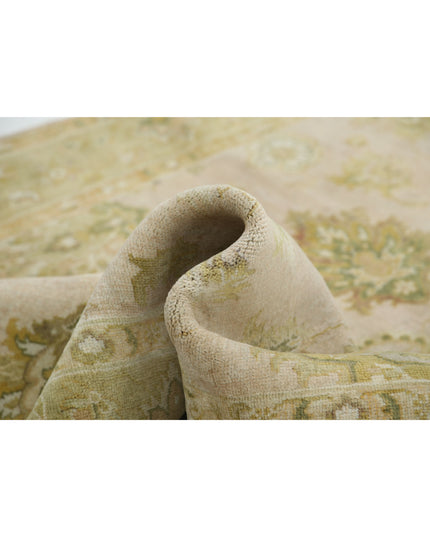 Ziegler 5' 5" X 7' 11" Hand Knotted Wool Rug 5' 5" X 7' 11" (165 X 241) / Beige / Wool