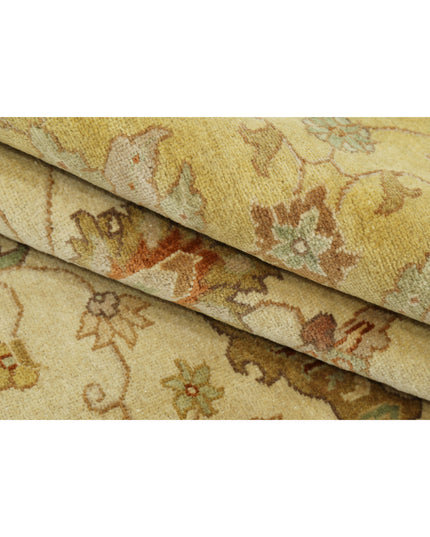 Ziegler 7' 11" X 10' 0" Hand Knotted Wool Rug 7' 11" X 10' 0" (241 X 305) / Beige / Wool