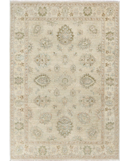 Ziegler 4' 4" X 6' 4" Hand Knotted Wool Rug 4' 4" X 6' 4" (132 X 193) / Ivory / Wool