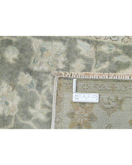 Ziegler 2' 7" X 9' 11" Hand Knotted Wool Rug 2' 7" X 9' 11" (79 X 302) / Grey / Wool