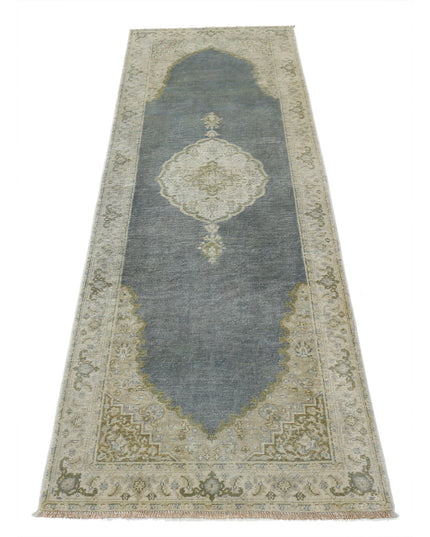 Ziegler 2' 6" X 7' 9" Hand Knotted Wool Rug 2' 6" X 7' 9" (76 X 236) / Grey / Wool