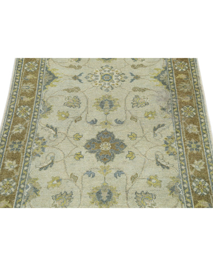 Ziegler 2' 10" X 4' 9" Hand Knotted Wool Rug 2' 10" X 4' 9" (86 X 145) / Beige / Wool