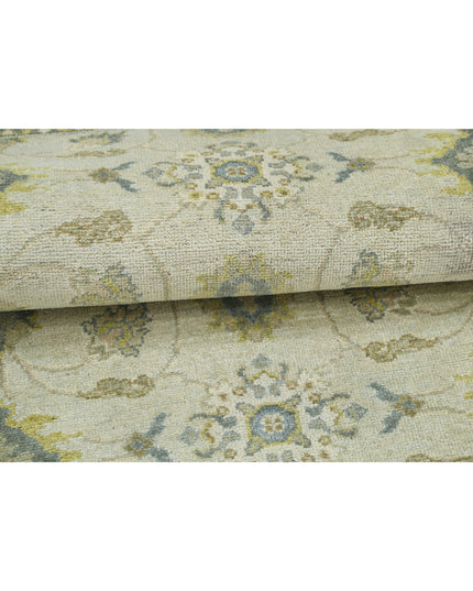 Ziegler 2' 10" X 4' 9" Hand Knotted Wool Rug 2' 10" X 4' 9" (86 X 145) / Beige / Wool
