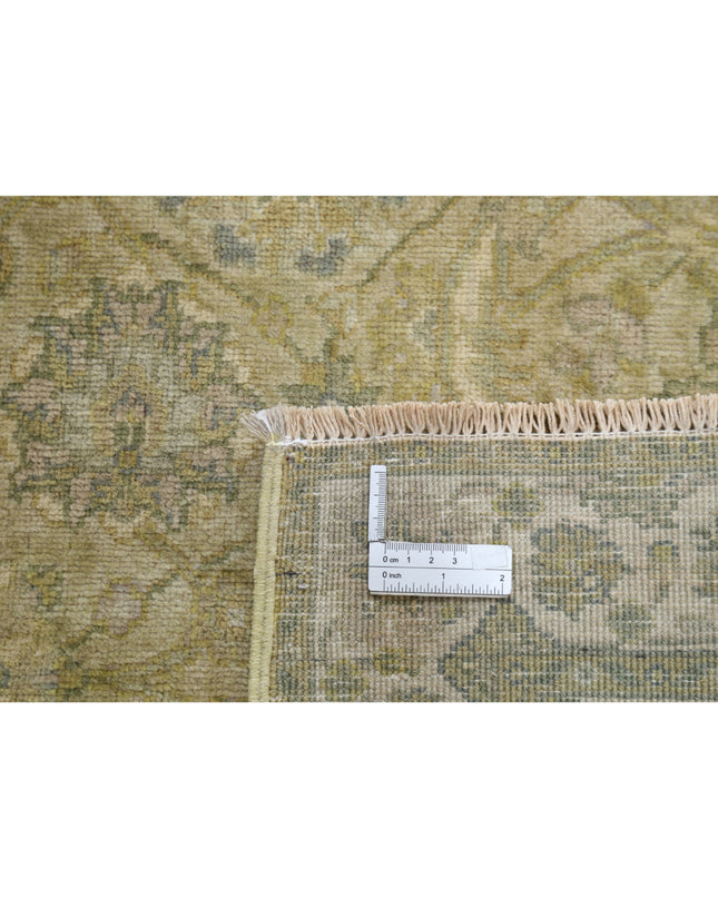 Ziegler 2' 8" X 7' 8" Hand Knotted Wool Rug 2' 8" X 7' 8" (81 X 234) / Green / Wool