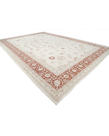 Ziegler 15' 0" X 21' 6" Hand Knotted Wool Rug 15' 0" X 21' 6" (457 X 655) / Ivory / Wool