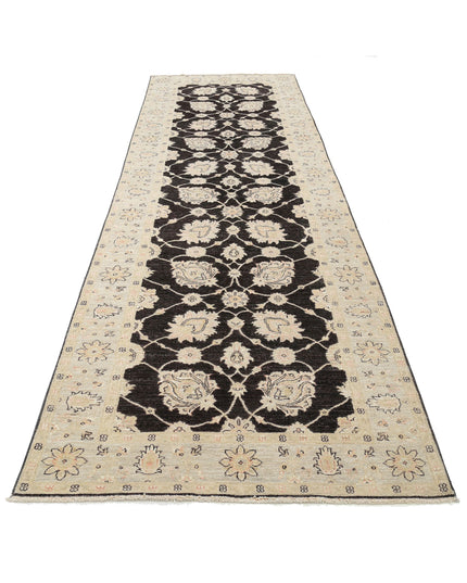 Ziegler 3' 10" X 12' 8" Hand Knotted Wool Rug 3' 10" X 12' 8" (117 X 386) / Black / Wool