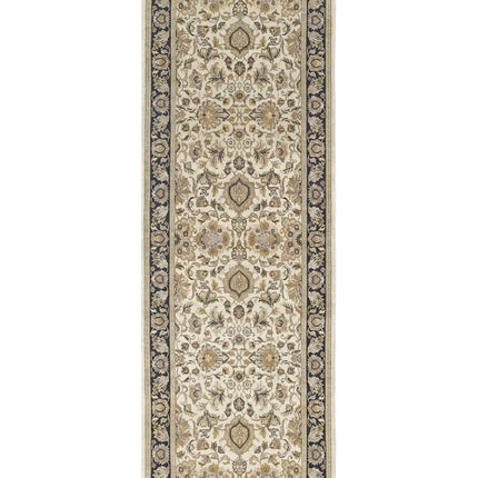 Ziegler 4' 0" X 11' 6" Hand Knotted Wool Rug 4' 0" X 11' 6" (122 X 351) / Ivory / Wool