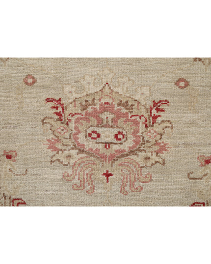 Ziegler 3' 11" X 5' 8" Hand Knotted Wool Rug 3' 11" X 5' 8" (119 X 173) / Ivory / Wool
