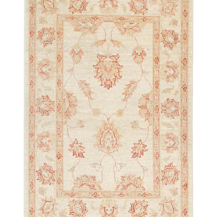 Ziegler 2' 8" X 3' 10" Hand Knotted Wool Rug 2' 8" X 3' 10" (81 X 117) / Ivory / Wool