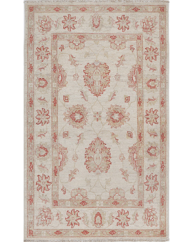 Ziegler 2' 7" X 4' 3" Hand Knotted Wool Rug 2' 7" X 4' 3" (79 X 130) / Ivory / Wool