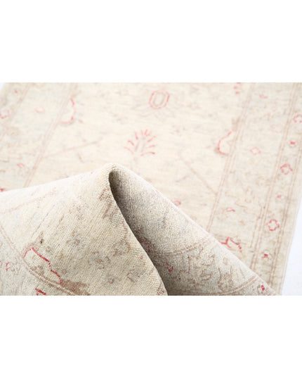 Ziegler 2' 7" X 9' 7" Hand Knotted Wool Rug 2' 7" X 9' 7" (79 X 292) / Ivory / Wool