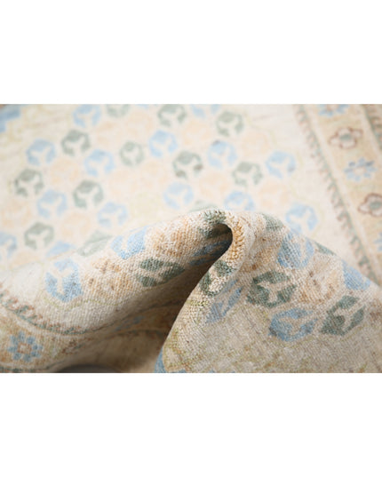 Ziegler 2' 9" X 8' 0" Hand Knotted Wool Rug 2' 9" X 8' 0" (84 X 244) / Ivory / Wool