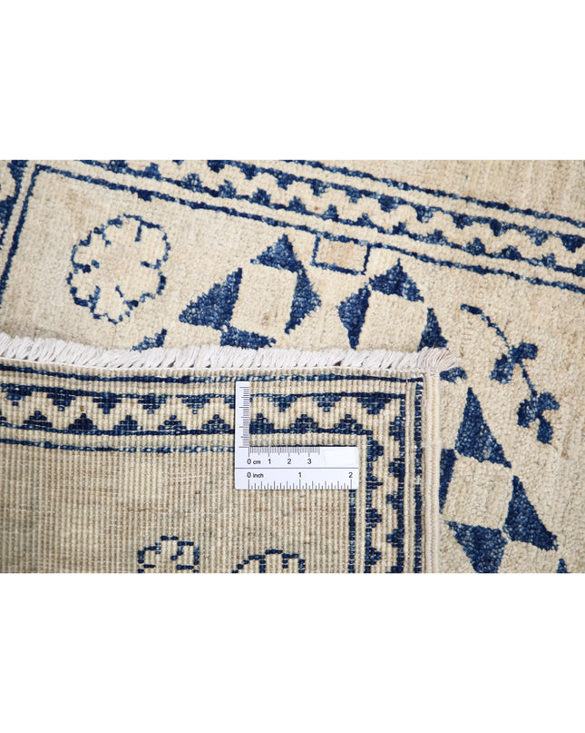 Ziegler 2' 6" X 9' 11" Hand Knotted Wool Rug 2' 6" X 9' 11" (76 X 302) / Ivory / Wool