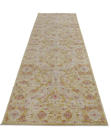 Ziegler 3' 1" X 9' 8" Hand Knotted Wool Rug 3' 1" X 9' 8" (94 X 295) / Gold / Wool
