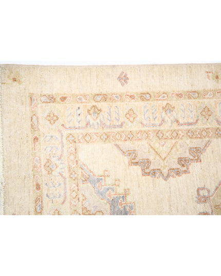 Ziegler 2' 8" X 8' 0" Hand Knotted Wool Rug 2' 8" X 8' 0" (81 X 244) / Ivory / Wool