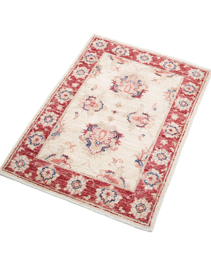 Ziegler 1' 11" X 2' 11" Hand Knotted Wool Rug 1' 11" X 2' 11" (59 X 89) / Ivory / Wool