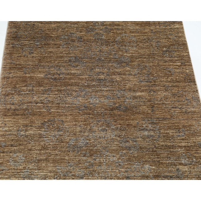 Ziegler 3' 4" X 4' 10" Wool Hand-Knotted Rug 3' 4" X 4' 10" (102 X 147) / Brown / Brown