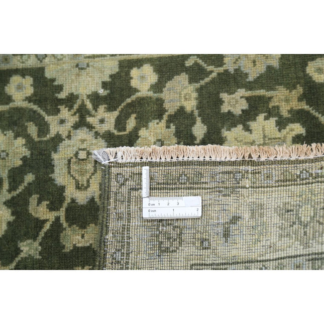 Ziegler 2' 7" X 5' 11" Wool Hand-Knotted Rug 2' 7" X 5' 11" (79 X 180) / Green / Grey