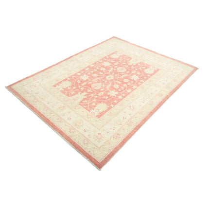 Serenity 4' 10" X 6' 5" Wool Hand-Knotted Rug 4' 10" X 6' 5" (147 X 196) / Red / Ivory