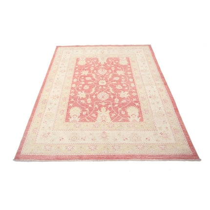 Serenity 4' 10" X 6' 5" Wool Hand-Knotted Rug 4' 10" X 6' 5" (147 X 196) / Red / Ivory