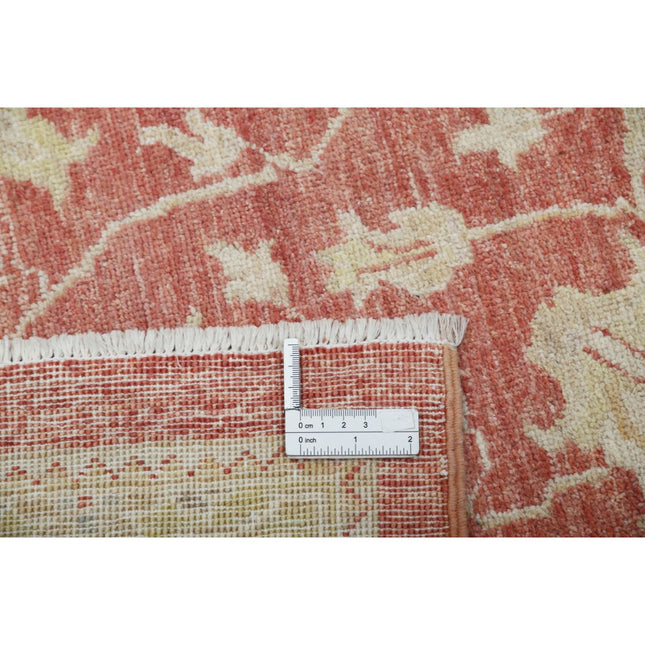 Serenity 4' 10" X 6' 5" Wool Hand-Knotted Rug 4' 10" X 6' 5" (147 X 196) / Red / Ivory